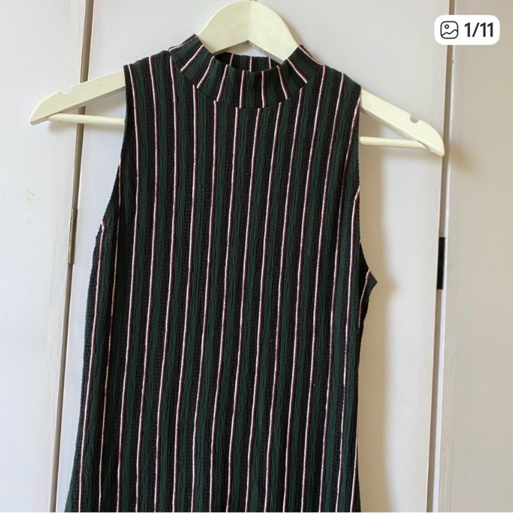 💚🖤 Dynamite Black and Pink Striped Dress